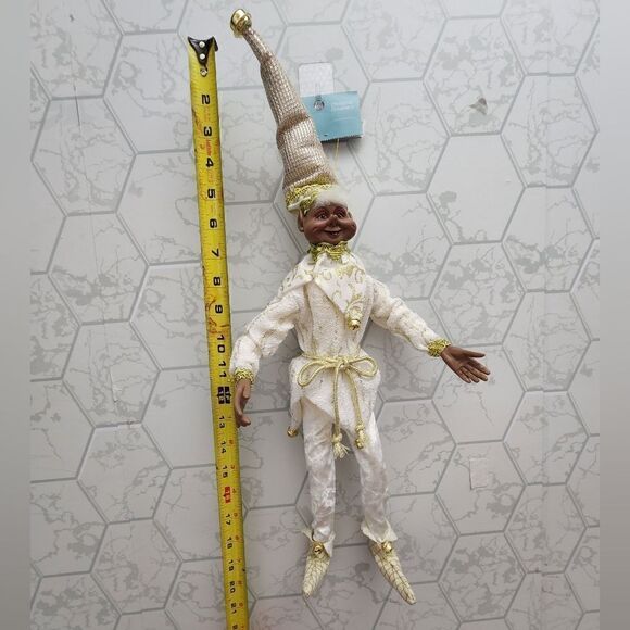 Ethnic Ivory and Gold Elf Christmas 18" Shelf Sitter - Picture 5 of 8